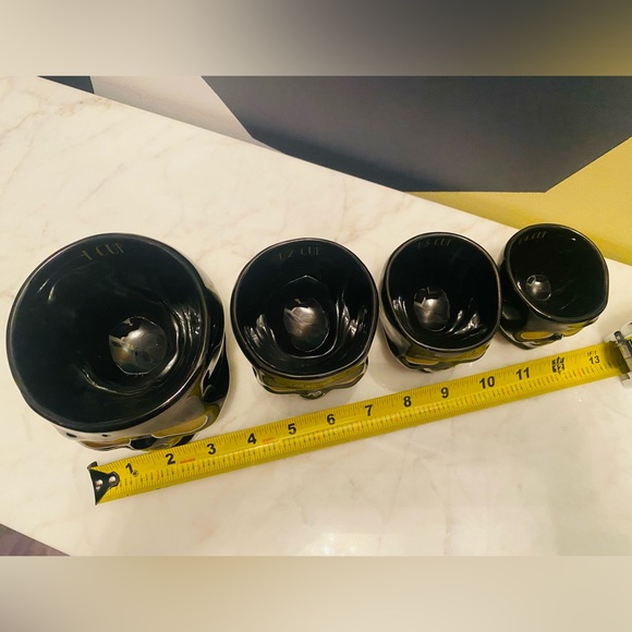 Ceramic skull measuring cups 💀 - Picture 4 of 9